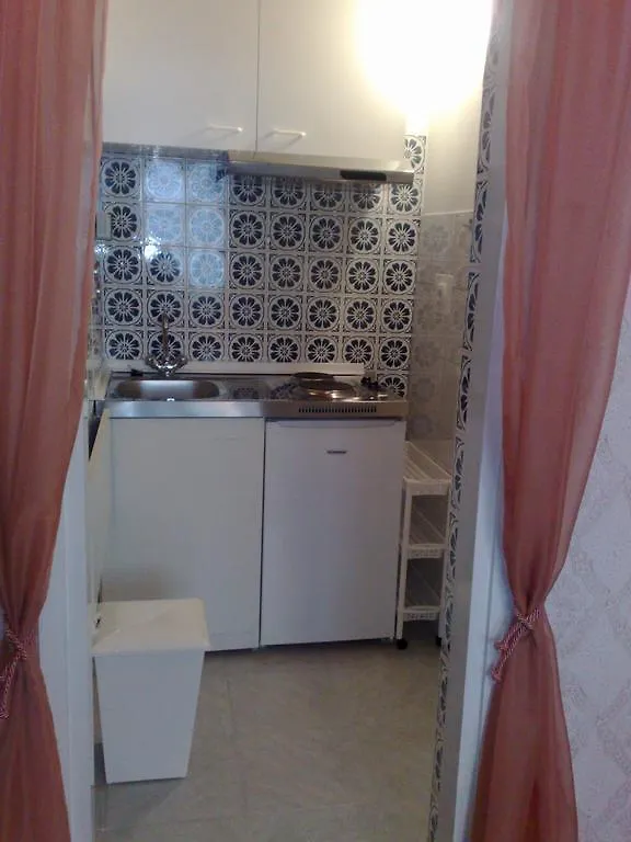 Guest house Guesthouse Mimas Rab Town