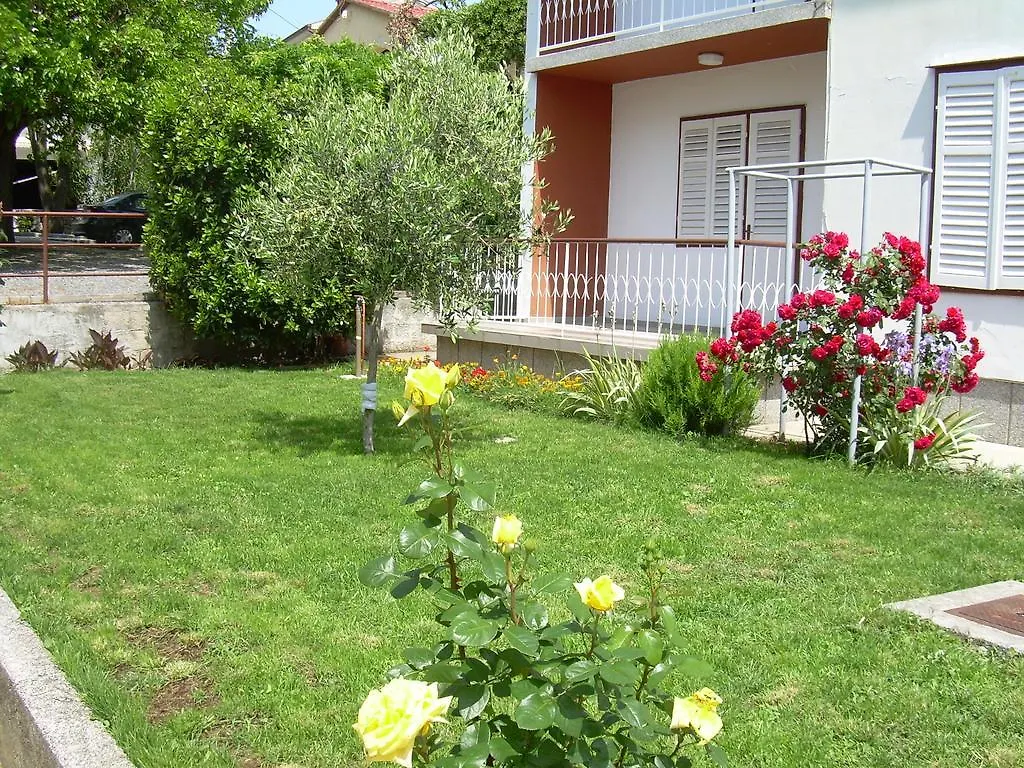 Guesthouse Mimas Rab Town Guest house
